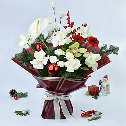 White Beauty Christmas Bouquet: Christmas Flower Arrangements