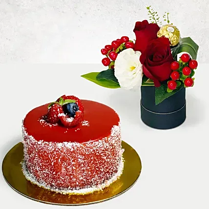 Roses And Rocher In The Box With Mini Cheese Cake