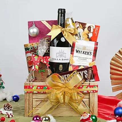Merry Christmas Gift Hamper: Christmas Presents
