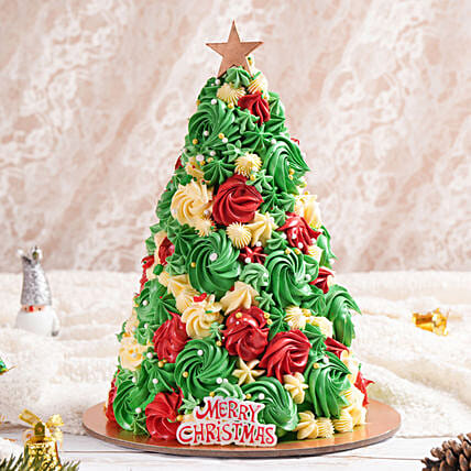 Twinkling Tree Treat Cake
